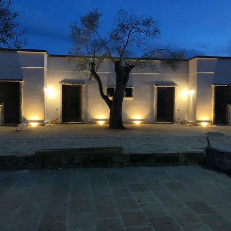 Le Tre Colonne Bed & Breakfast Melendugno Eksteriør bilde