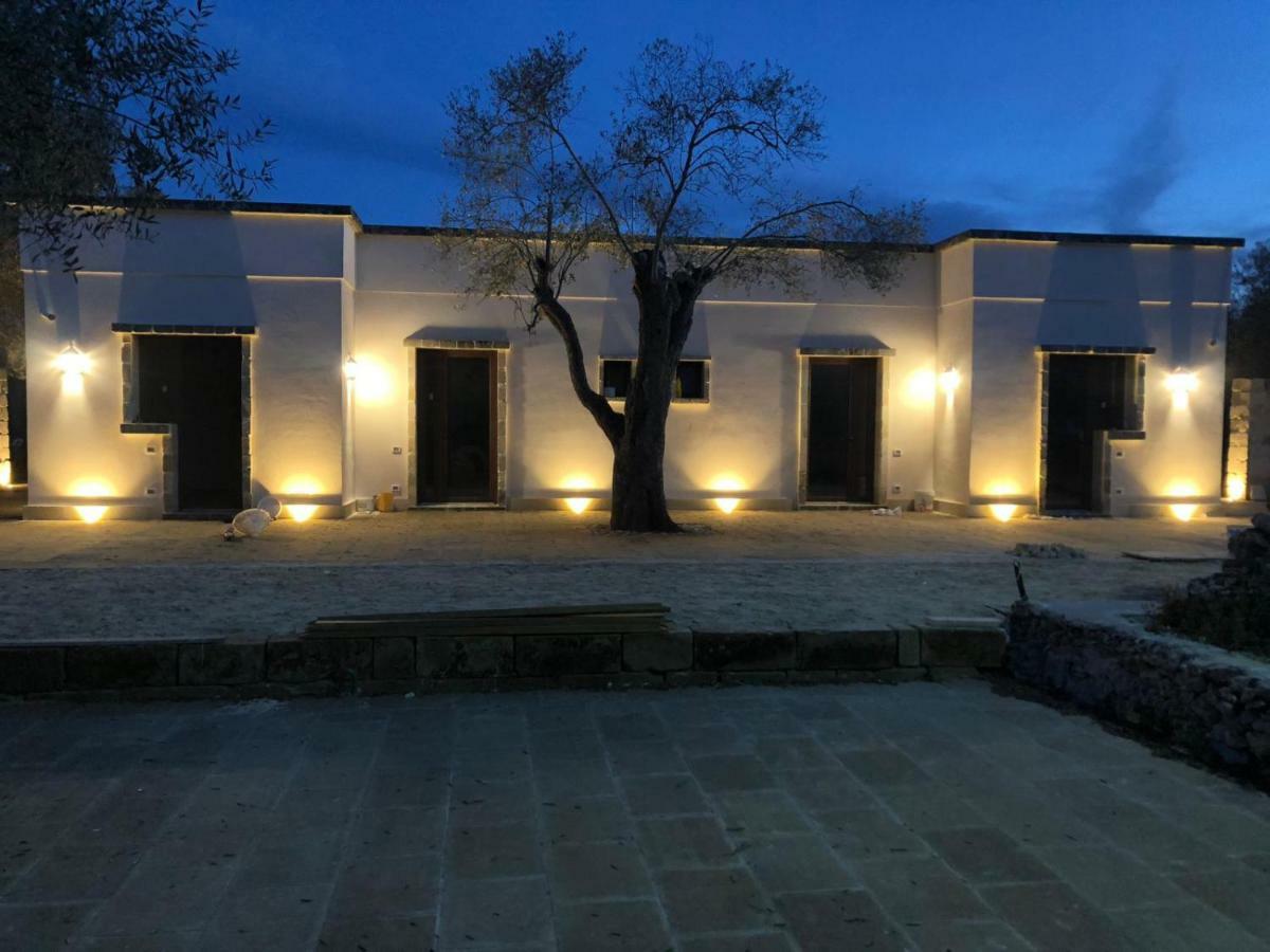 Le Tre Colonne Bed & Breakfast Melendugno Eksteriør bilde
