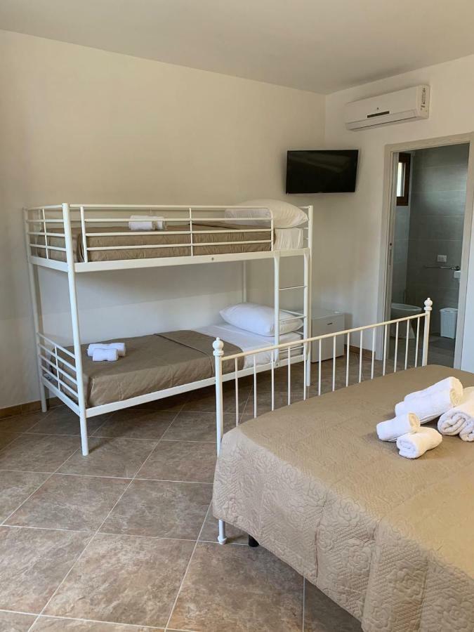 Le Tre Colonne Bed & Breakfast Melendugno Eksteriør bilde