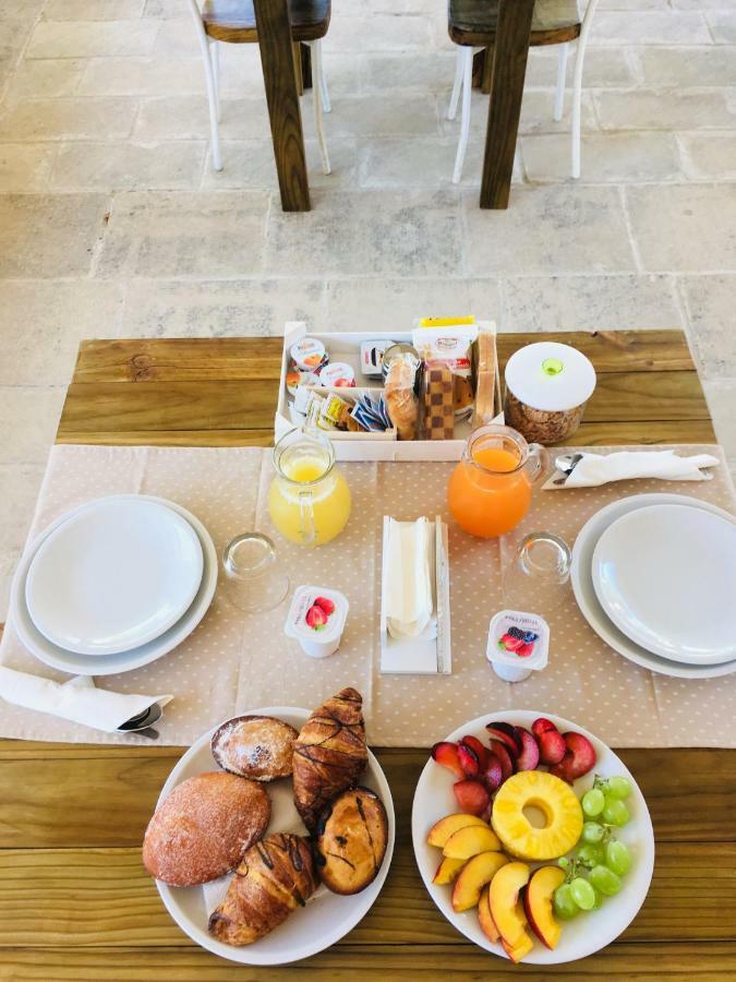 Le Tre Colonne Bed & Breakfast Melendugno Eksteriør bilde