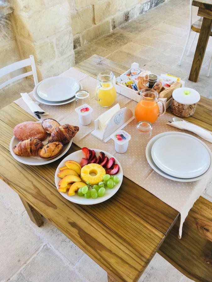 Le Tre Colonne Bed & Breakfast Melendugno Eksteriør bilde